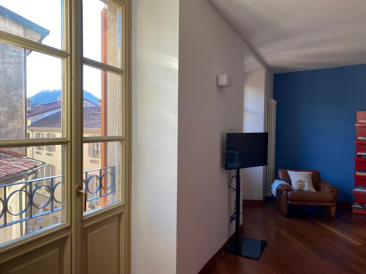 La Porta Azzurra - Casa Vacanze โกโม ภายนอก รูปภาพ